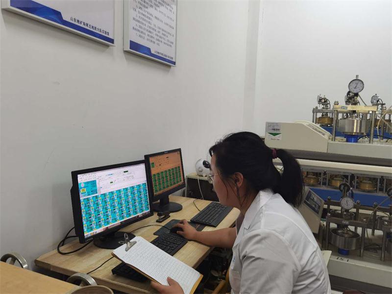 公司同002A：土工試驗(yàn)甲級(jí)，可以承擔(dān)甲級(jí)及以下工程勘察資格所能承擔(dān)工程勘察項(xiàng)目的土工試驗(yàn)任務(wù)； 聯(lián)系人：任玲，電話：18653883892(圖3)