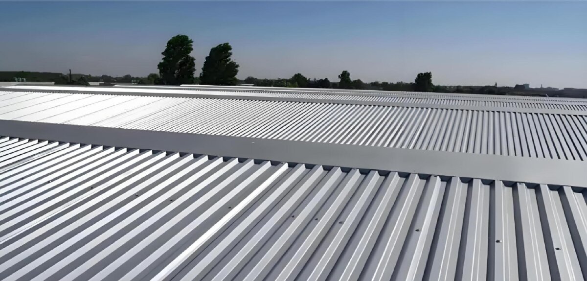 鋼結(jié)構(gòu)車間褪色、銹蝕、滲漏等修繕三種方法！(圖10)